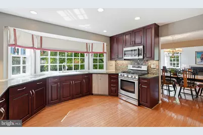 1252 Lamplighter Way, Reston, VA 20194 - Photo 8