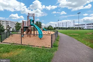 3061 Alan Shepard St, Herndon, VA 20171 - Photo 38