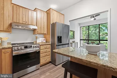 11559 Rolling Green Court #300, Reston, VA 20191 - Photo 10