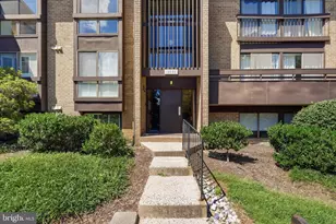 11559 Rolling Green Ct, Reston, VA 20191 - Photo 2