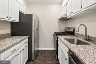 5835 Cove Landing Rd, Burke, VA 22015 - Photo 12