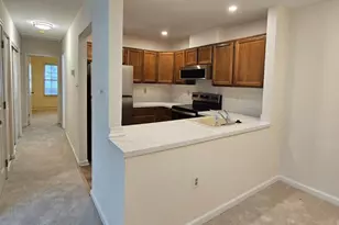 7705 Lexton Pl, Springfield, VA 22152 - Photo 6
