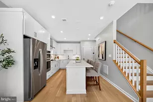 14429 Beckett Glen Cir, Chantilly, VA 20151 - Photo 14
