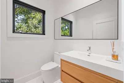 7421 Magarity Road, Falls Church, VA 22043 - Photo 68