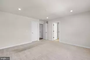 2604 Loganberry Dr, Herndon, VA 20171 - Photo 18