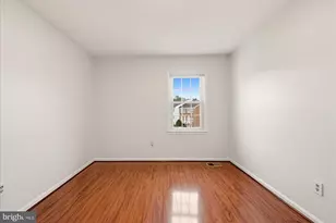 6152 Strasburg Dr, Centreville, VA 20121 - Photo 22