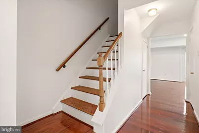 6152 Strasburg Drive, Centreville, VA 20121 - Photo 12