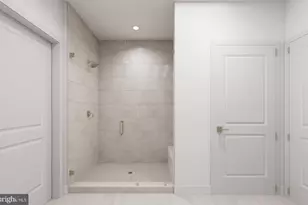 9465 Sprague Ave, Fairfax, VA 22031 - Photo 14