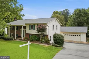 3213 Allness Ln, Herndon, VA 20171 - Photo 8