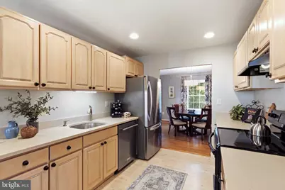 6424 Alloway Court, Springfield, VA 22152 - Photo 6