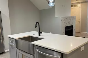 4465 Beacon Grove Cir, Fairfax, VA 22033 - Photo 12