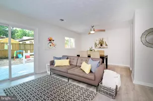 2215 Sanibel Dr, Reston, VA 20191 - Photo 4