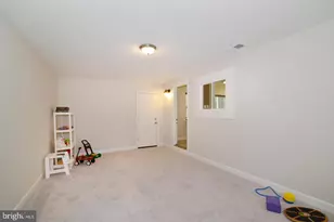 2215 Sanibel Dr, Reston, VA 20191 - Photo 22