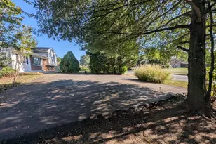 6327 Willowood Ln, Alexandria, VA 22310 - Photo 6