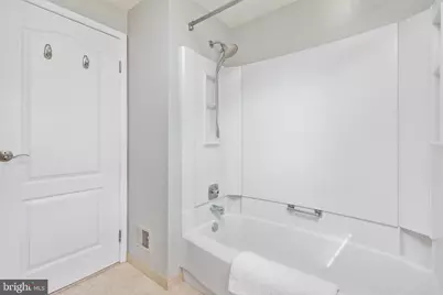12805 Gatepost Court, Herndon, VA 20171 - Photo 30