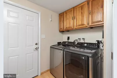 12805 Gatepost Court, Herndon, VA 20171 - Photo 20