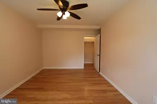 2754 Hollywood Rd, Falls Church, VA 22043 - Photo 10
