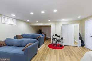 1700 Abbey Oak Dr, Vienna, VA 22182 - Photo 26