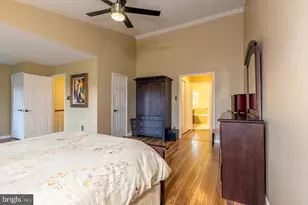 1700 Abbey Oak Dr, Vienna, VA 22182 - Photo 20