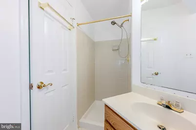 [Address not provided], Springfield, VA 22152 - Photo 28