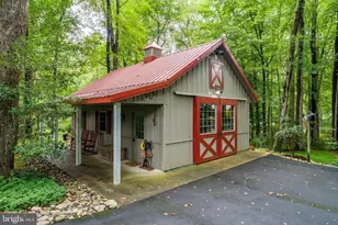 9709 Arnon Chapel Rd, Great Falls, VA 22066 - Photo 20