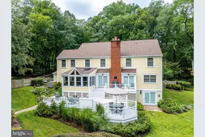 9709 Arnon Chapel Road, Great Falls, VA 22066 - Photo 10