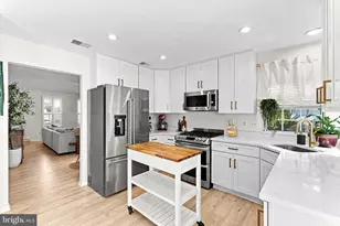 12257 Exbury St, Herndon, VA 20170 - Photo 16