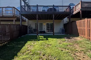 3342 Wilton Crest Ct, Alexandria, VA 22310 - Photo 6