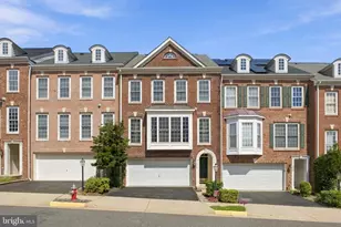 3342 Wilton Crest Ct, Alexandria, VA 22310 - Photo 1