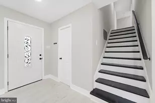 717 Kentland Dr, Great Falls, VA 22066 - Photo 6