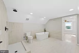 717 Kentland Dr, Great Falls, VA 22066 - Photo 50