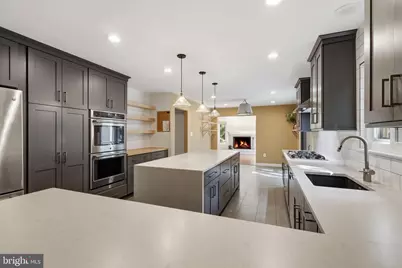 2025 Mock Orange Court, Reston, VA 20191 - Photo 12