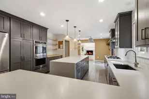 2025 Mock Orange Ct, Reston, VA 20191 - Photo 12