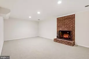 2025 Mock Orange Ct, Reston, VA 20191 - Photo 36