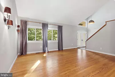 2025 Mock Orange Court, Reston, VA 20191 - Photo 4