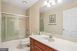 899 Linganore Dr, McLean, VA 22102 - Photo 40