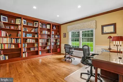 899 Linganore Drive, McLean, VA 22102 - Photo 8