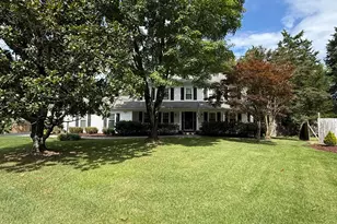 13604 Copper Ridge Dr, Herndon, VA 20171 - Photo 4