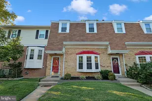 9236 Sand Creek Ct, Burke, VA 22015 - Photo 2