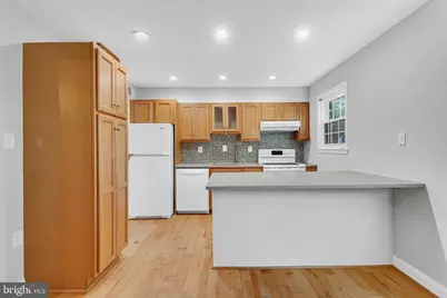 9236 Sand Creek Court, Burke, VA 22015 - Photo 18