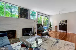 2412 Brentwood Pl, Alexandria, VA 22306 - Photo 8