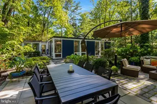 2412 Brentwood Pl, Alexandria, VA 22306 - Photo 34