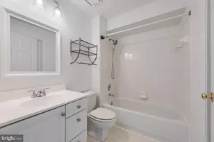 8301 Bluebird Way, Lorton, VA 22079 - Photo 16