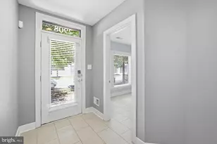 2908 Penny Ln, Fairfax, VA 22031 - Photo 4