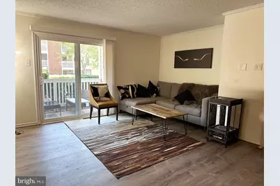 1527 Lincoln Way #104, McLean, VA 22102 - Photo 2