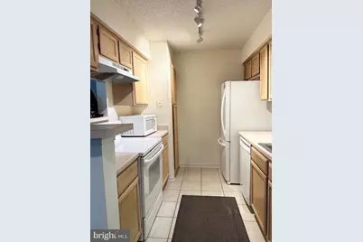 1527 Lincoln Way #104, McLean, VA 22102 - Photo 4