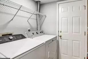 11417 Abner Ave, Fairfax, VA 22030 - Photo 38