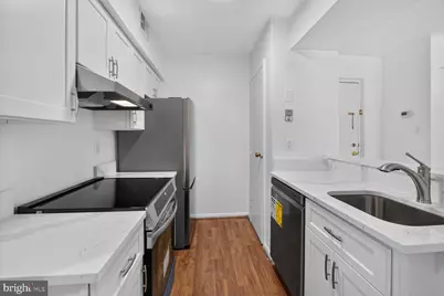 8509-A Barrington Court, Springfield, VA 22152 - Photo 8