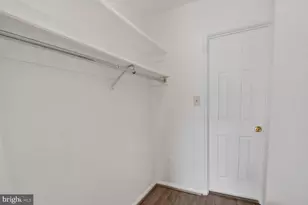 8509-A Barrington Ct, Springfield, VA 22152 - Photo 14