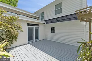 10704 Stanhope Pl, Fairfax, VA 22032 - Photo 24